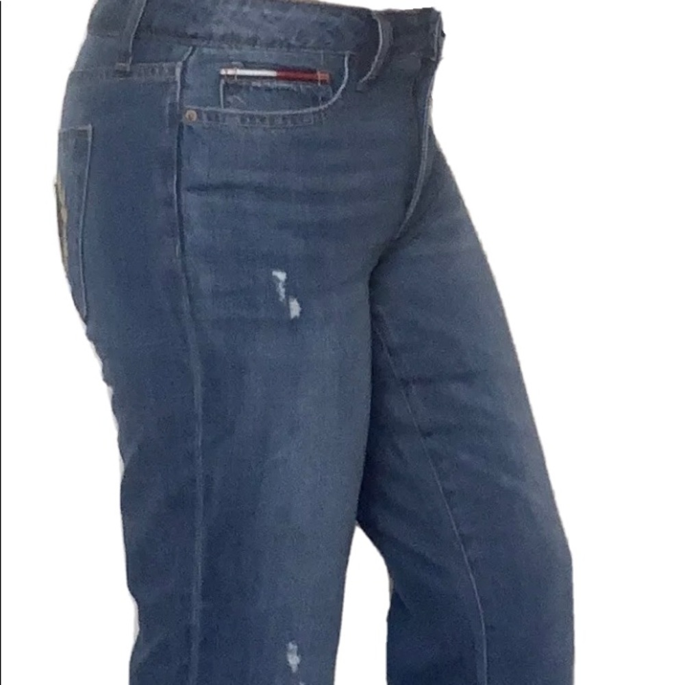 NWT Tommy Hilfiger relax med wash jeans. Size 4 - Picture 14 of 14
